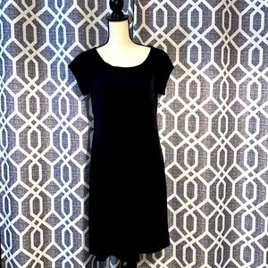 EUC Liz Claiborne Little Black Dress. Size 8.